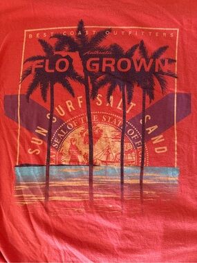 Flo Grown Crest Beach Poster Tee - Redish Orange XL